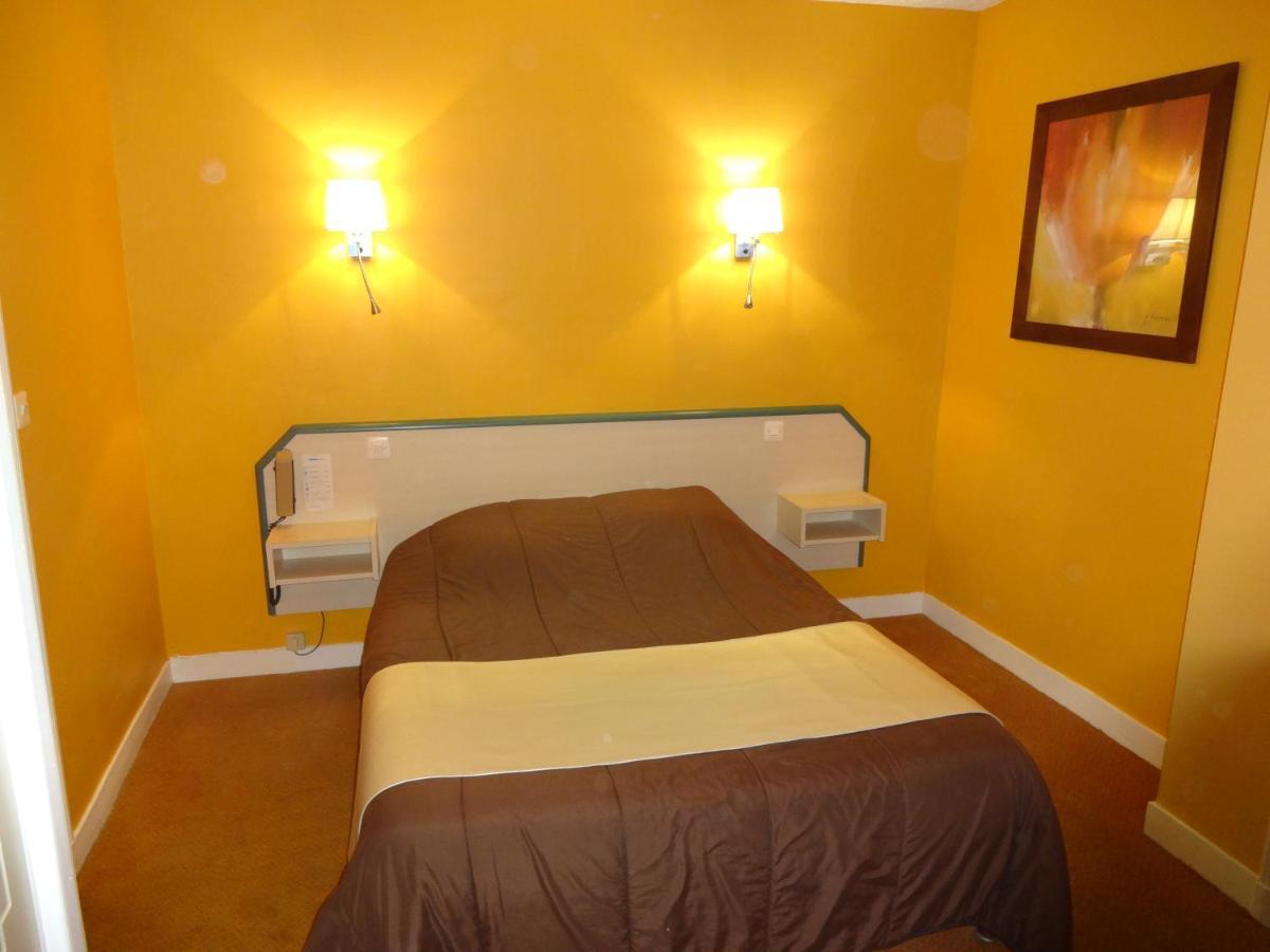 Hotel La Champagne Ardenne Кабур Екстериор снимка